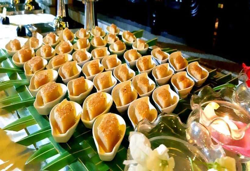 هتل Saigon Emerald Resort