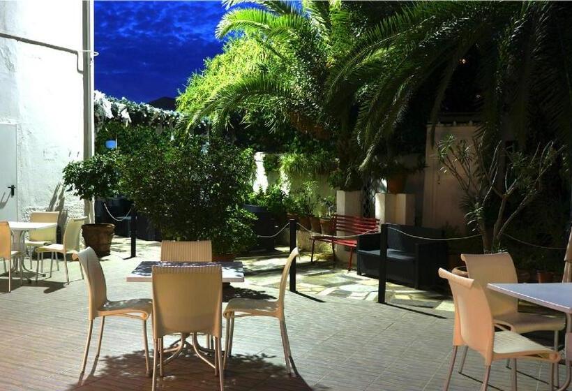 Отель Scigliano