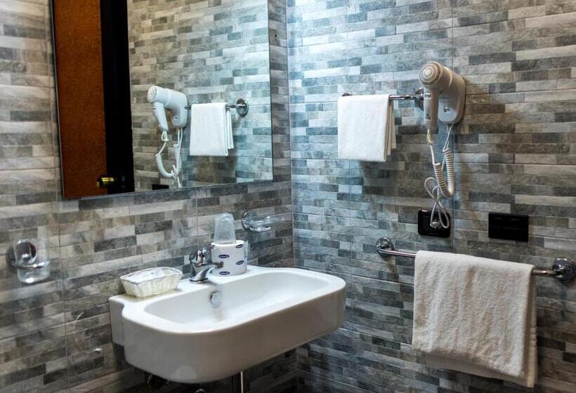 Отель Scigliano