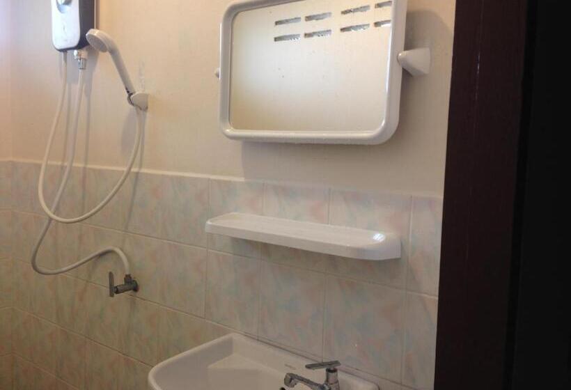 Отель Sea Gate Beach Resort