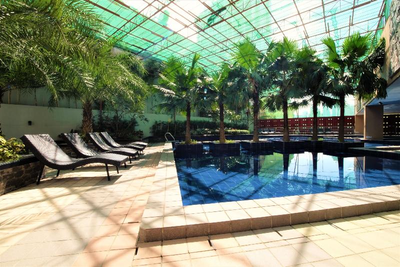 ホテル Sunshine City Suites