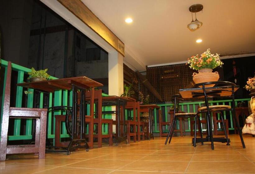 호텔 Tamarind Residences Khonkaen บ้านแทมมารีน