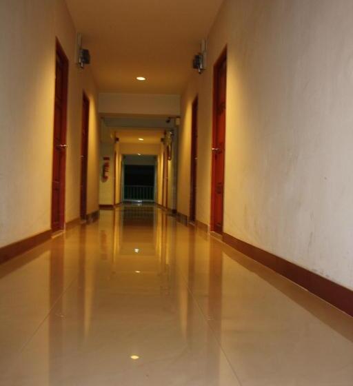 호텔 Tamarind Residences Khonkaen บ้านแทมมารีน