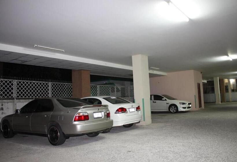 호텔 Tamarind Residences Khonkaen บ้านแทมมารีน