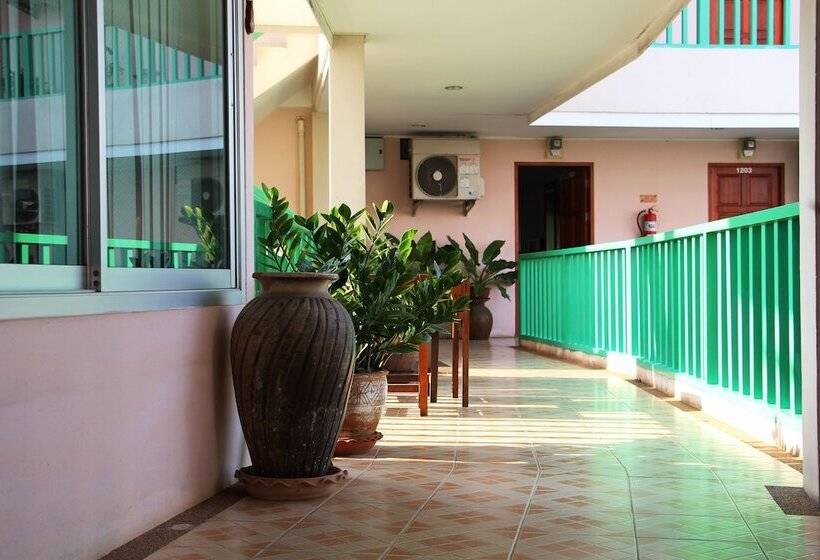 호텔 Tamarind Residences Khonkaen บ้านแทมมารีน