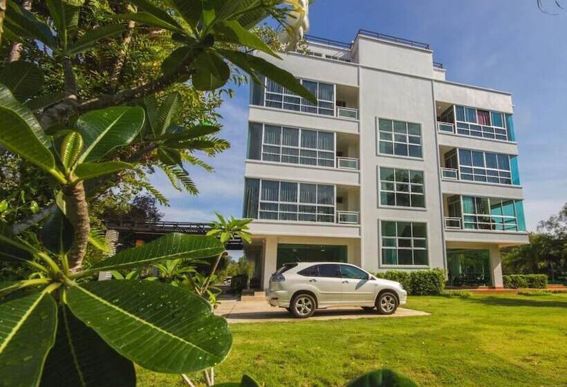 The Pano Hotel And Residence