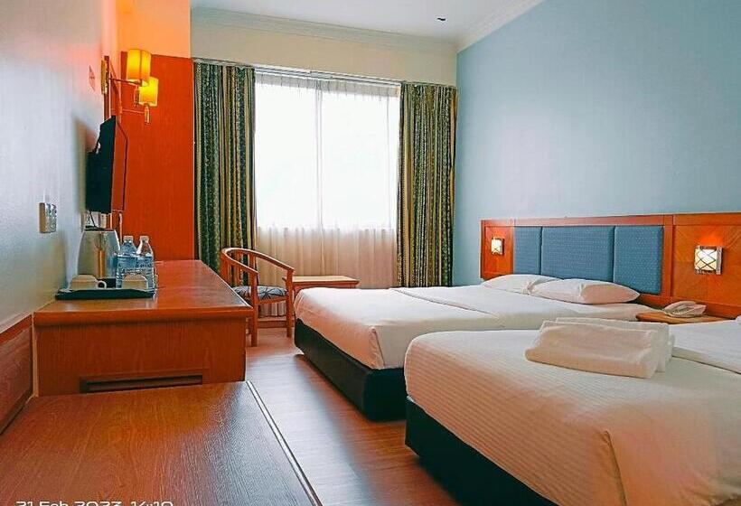 בית מלון כפרי The Paramount