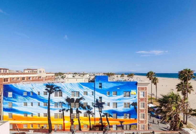 هتل Venice Suites