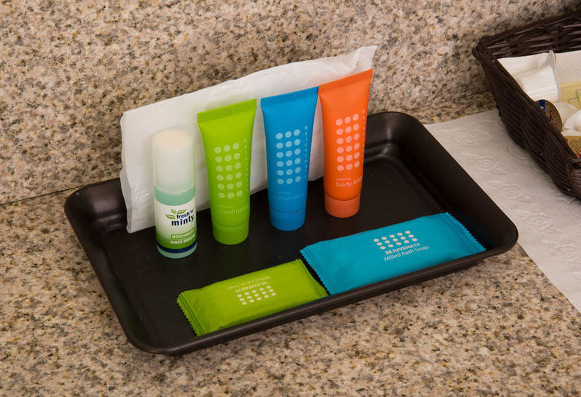 호텔 Yosemite Gold Country Lodge