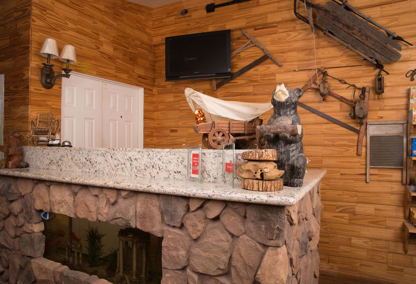 호텔 Yosemite Gold Country Lodge