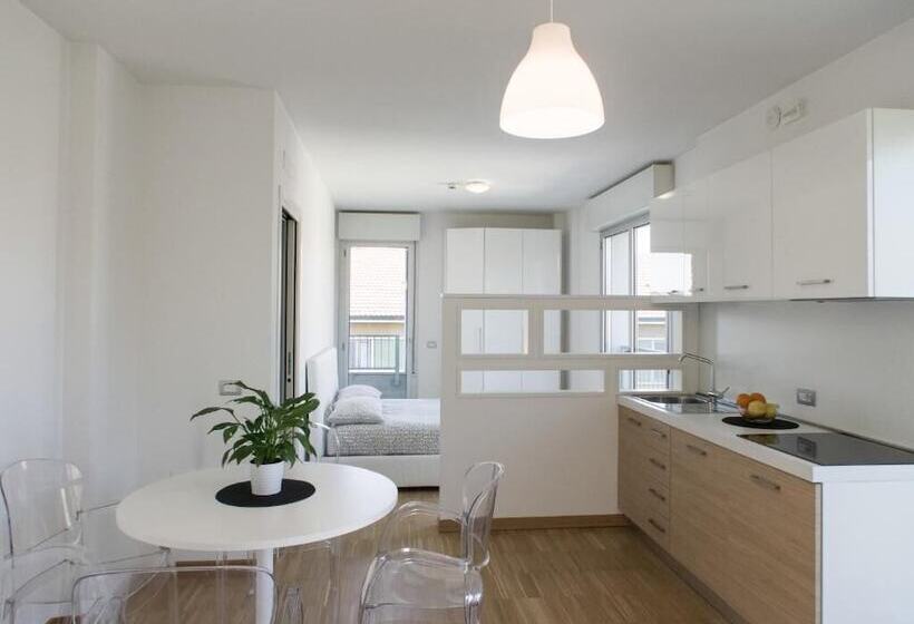 Housing32 Apartments