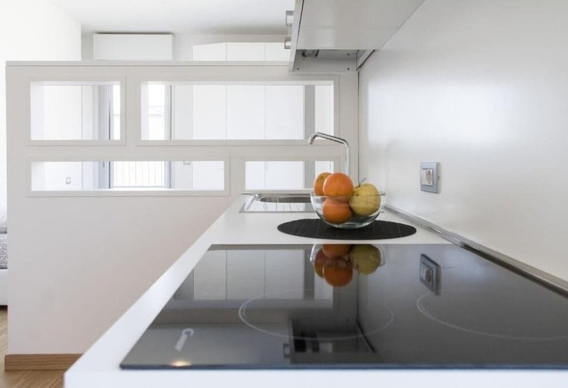 Housing32 Apartments