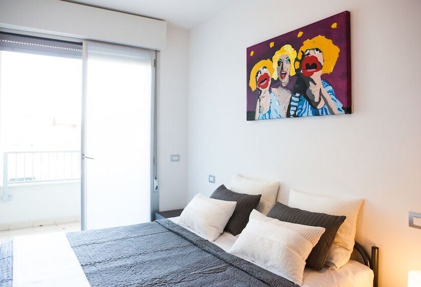 Housing32 Apartments