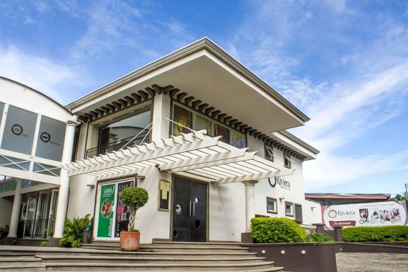 فندق La Riviera