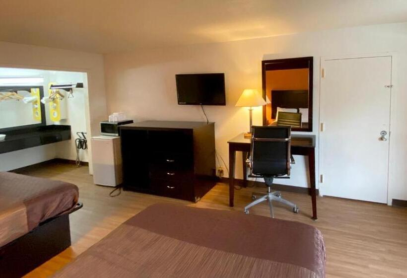 فندق على الطريق Landmark