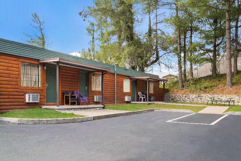 מוטל Rodeway Inn