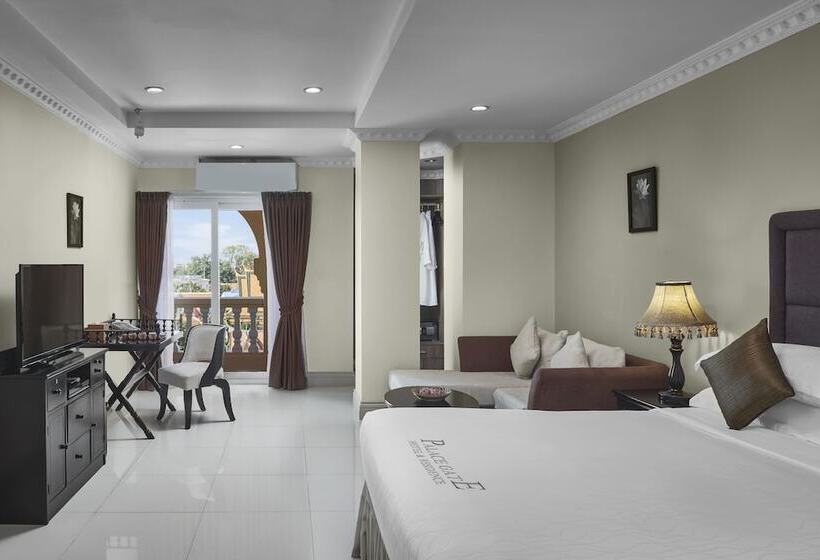 Palace Gate Hotel & Residence By Ehm