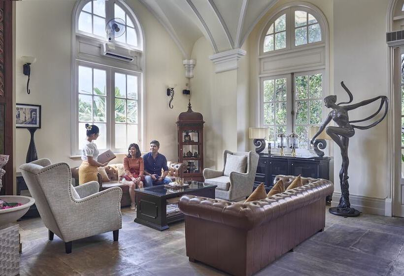 Palace Gate Hotel & Residence By Ehm