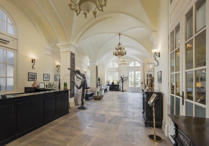 Palace Gate Hotel & Residence By Ehm