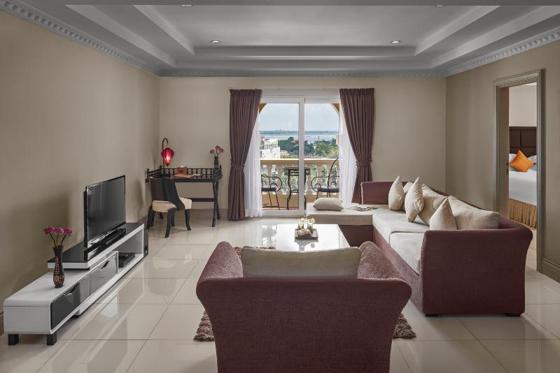 Palace Gate Hotel & Residence By Ehm