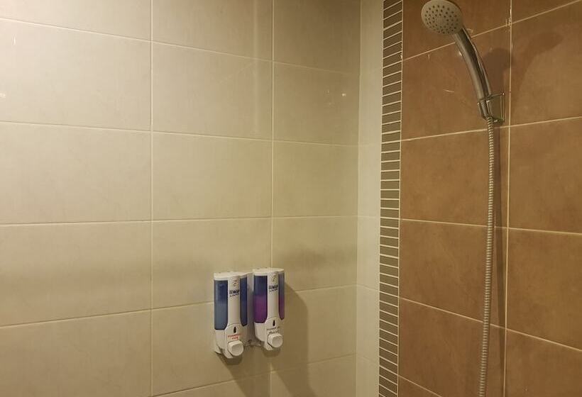 Pangviman Place Resotel Sha Plus