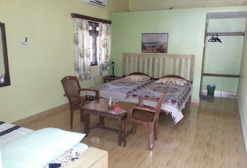 پانسیون Albenjoh Guest House