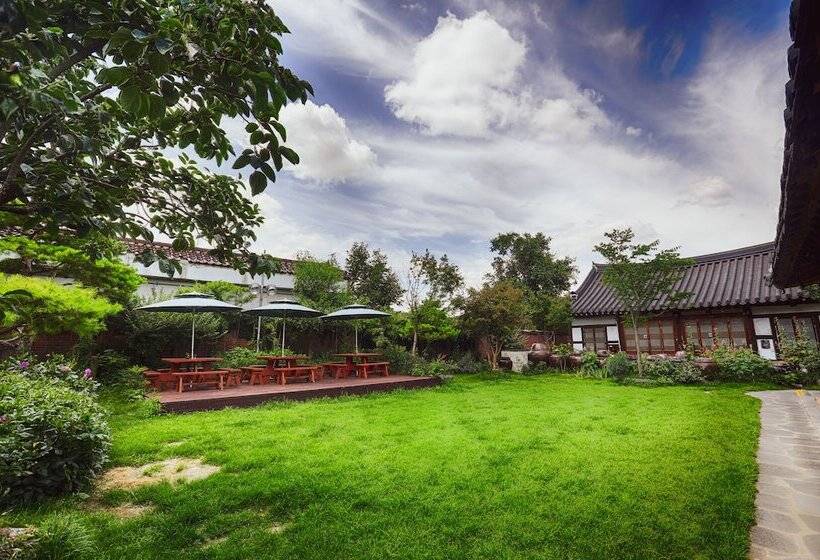 פנסיון Hanok Hotel Dong Nak Won