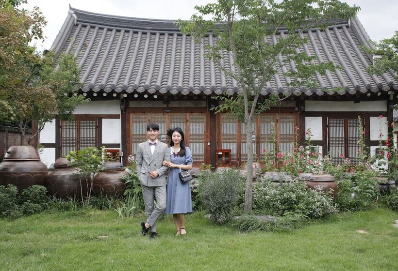 פנסיון Hanok Hotel Dong Nak Won