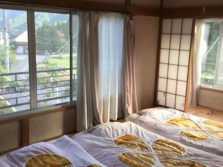 膳宿费 Narusawa Lodge