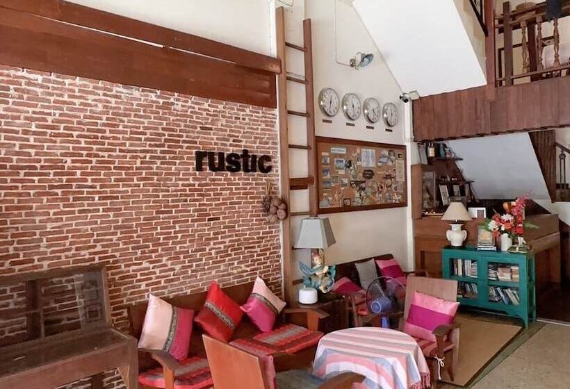 פנסיון Rustic Guest House