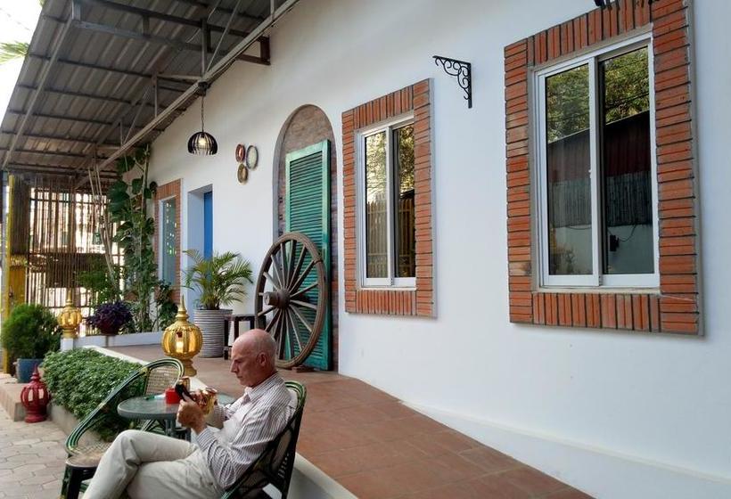 ペンション The Cashew Nut Guesthouse