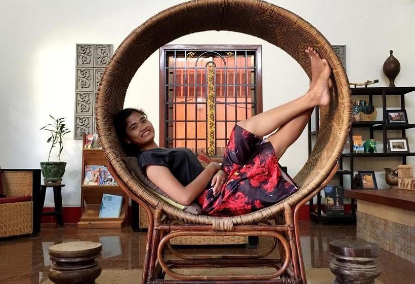 ペンション The Cashew Nut Guesthouse