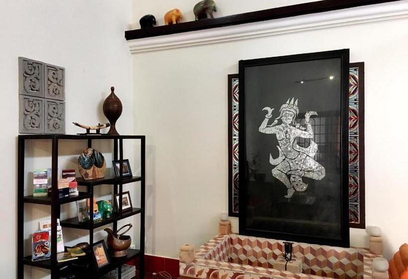 ペンション The Cashew Nut Guesthouse