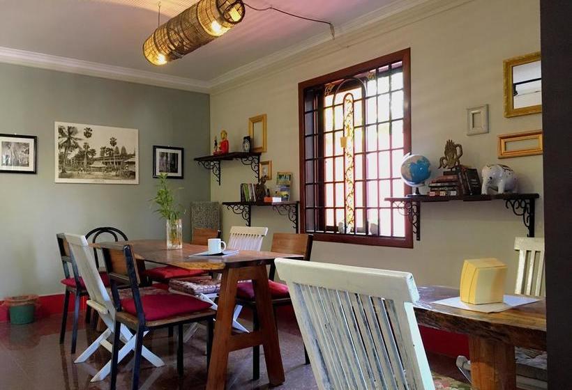 ペンション The Cashew Nut Guesthouse