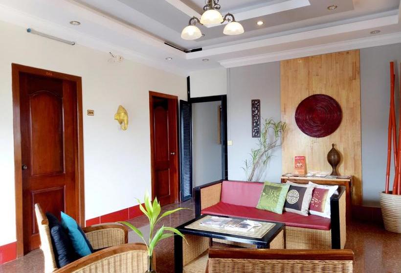 ペンション The Cashew Nut Guesthouse