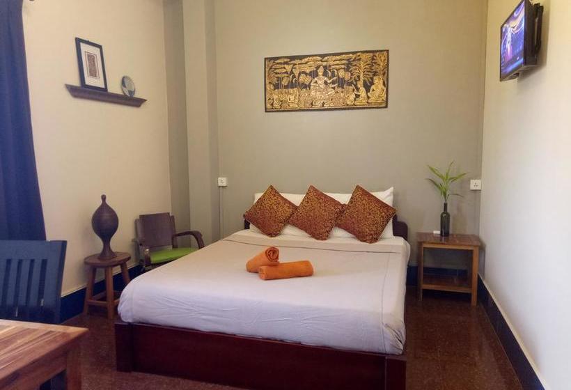 ペンション The Cashew Nut Guesthouse