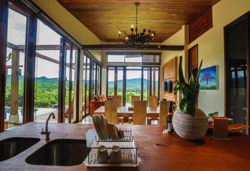 Puripai Villa