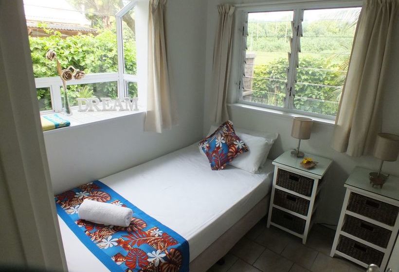 Rarotonga Daydreamer Escape