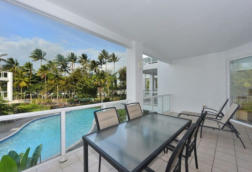 Seascape Holidays  Beaches