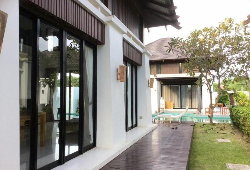 The Oriental Beach Resort