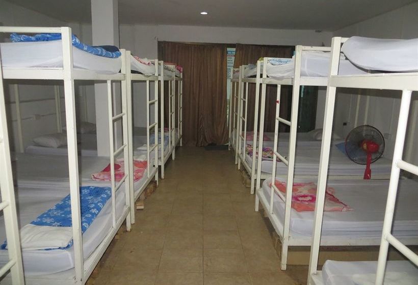 Lucky House Dorm Room   Hostel