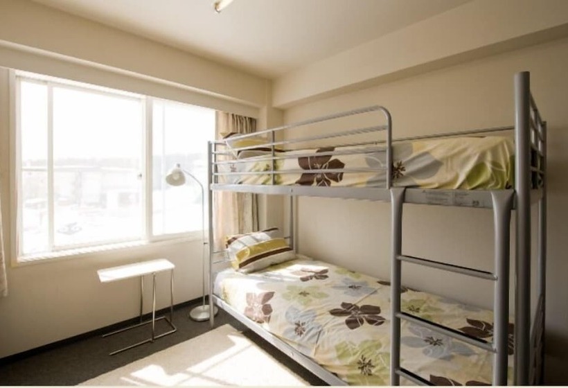 Owashi Lodge   Hostel