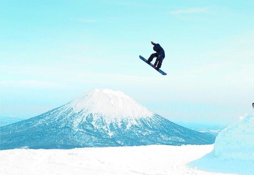 Owashi Lodge   Hostel