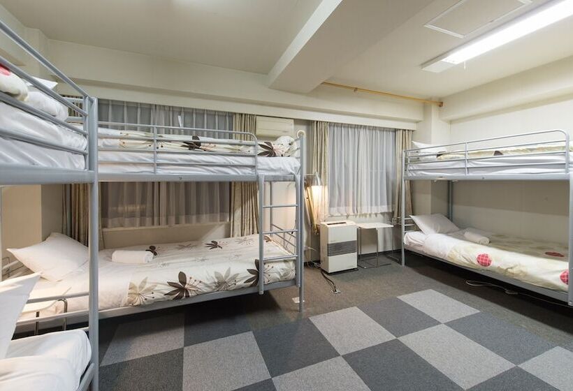 Owashi Lodge   Hostel