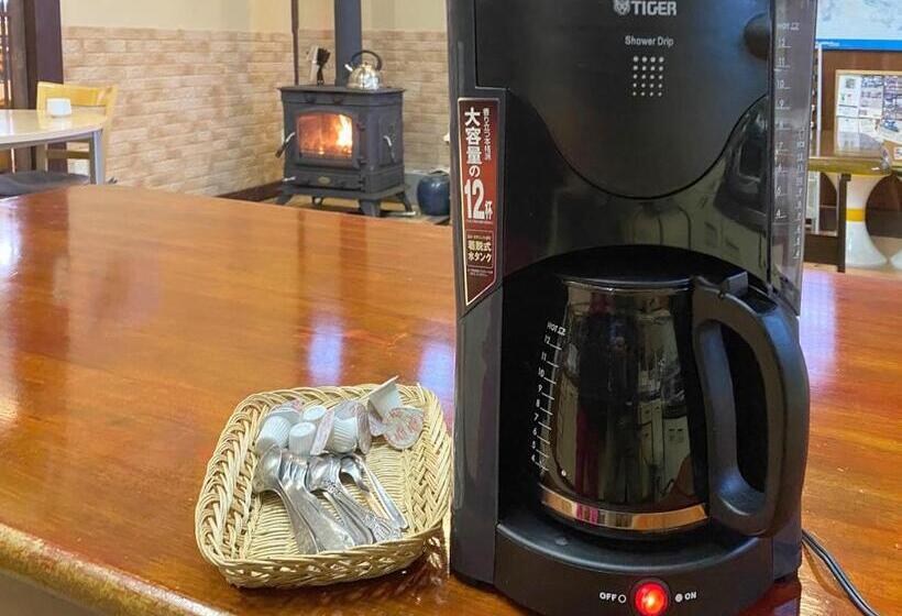 Общежитие Sakura Guest House