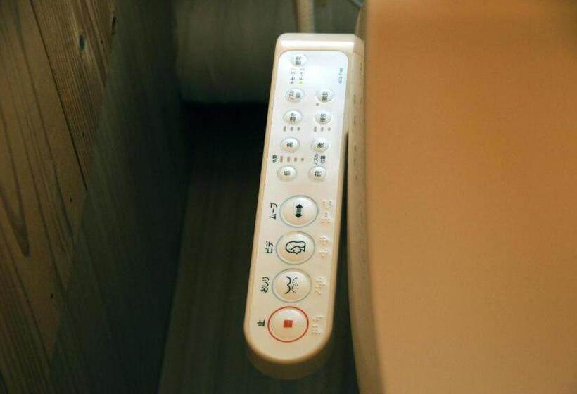 Общежитие Sakura Guest House