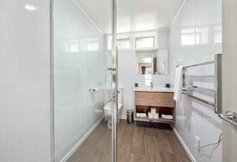 Ashleigh Court Motel