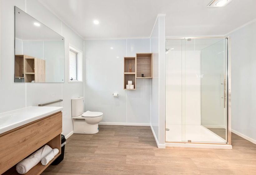 Ashleigh Court Motel