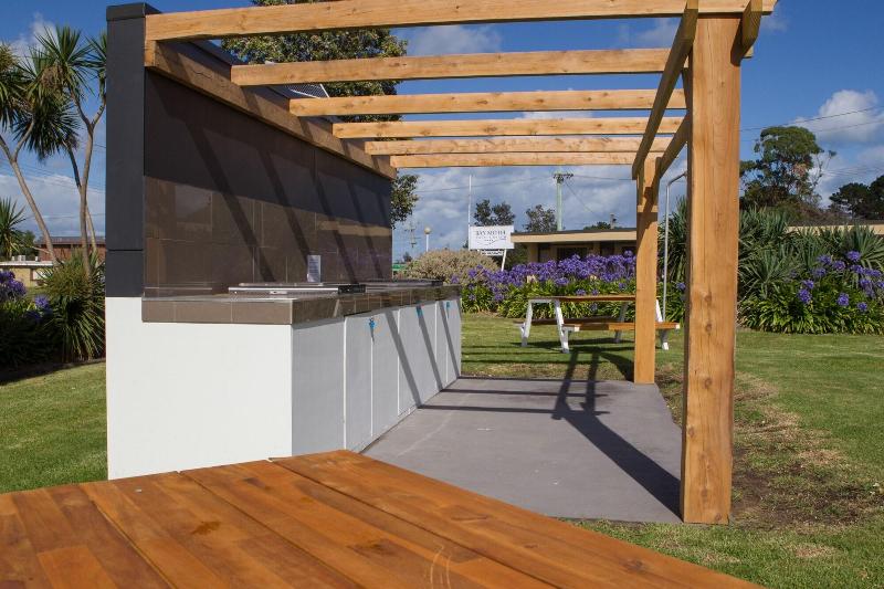 Bay Motel Safety Beach