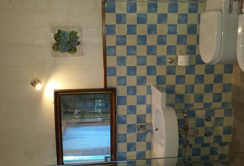 B&b Cadrecca Tra Terra Luna E Mare